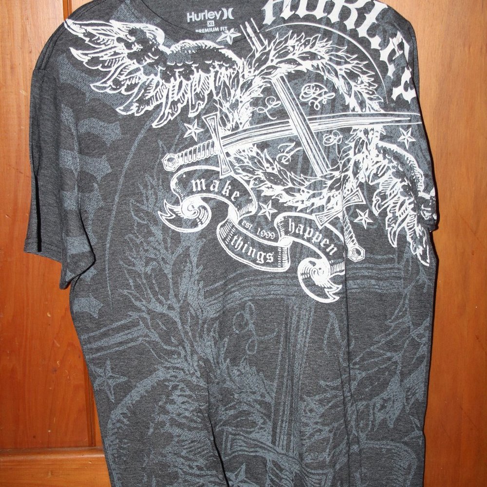 Hurley Premium fit poly cotton blend Tee Shirt  XL